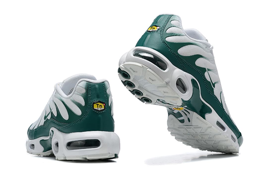 Nike Air Max TN — Verde Pinho Branco foto 01