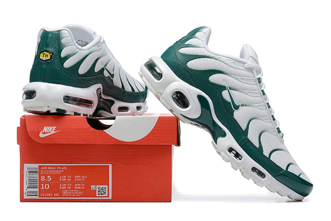 Nike Air Max TN — Verde Pinho Branco foto 02
