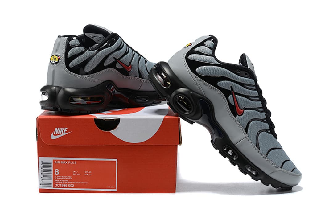 Nike Air Max Plus — Cinzento Preto Vermelho foto 01