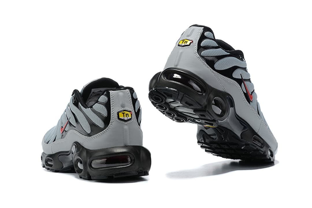 Nike Air Max Plus — Cinzento Preto Vermelho foto 04