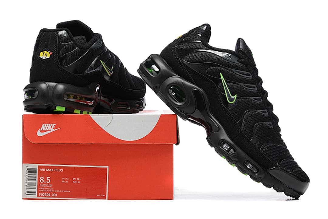 Nike Air Max Plus — Preto Verde Neon foto 01