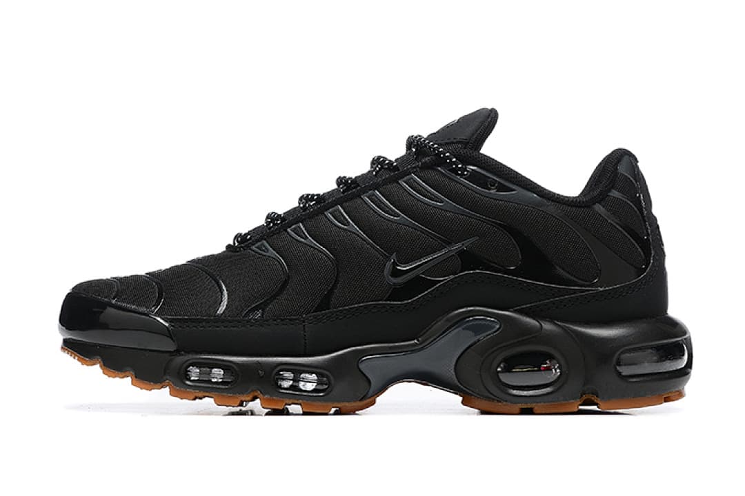 Nike Air Max Plus — Preto Laranja foto 03