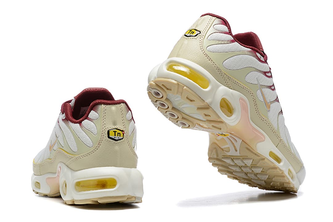 Nike Air Max Plus — Branco Vermelho Dourado foto 04