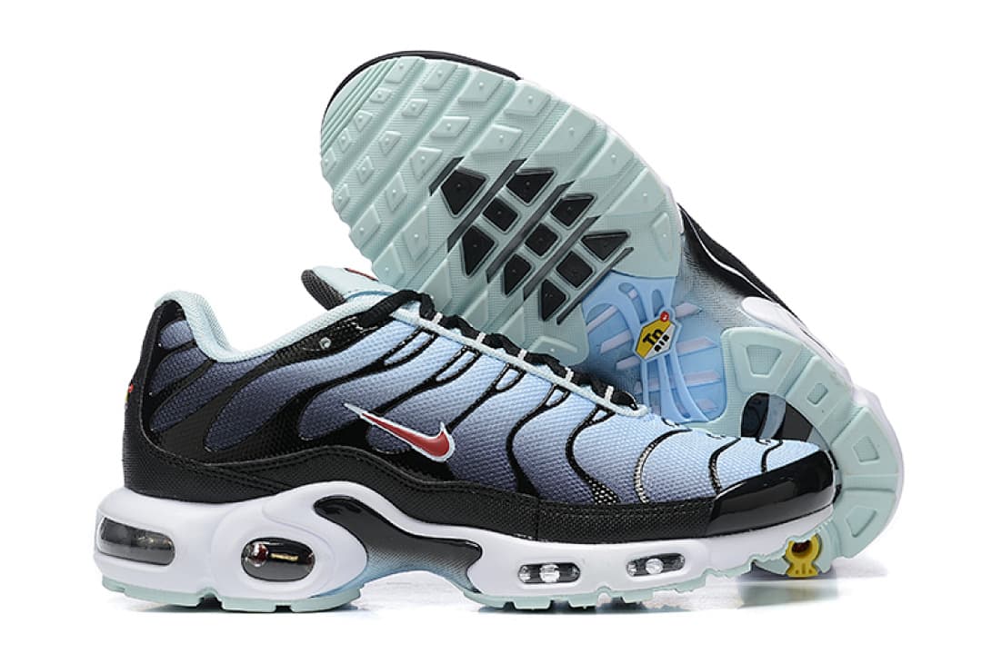 Nike Air Max TN — Branco com Azul Claro Minimalista foto 01