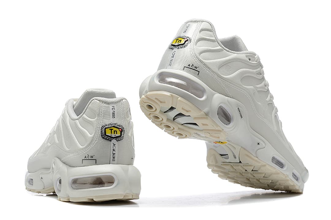 Nike Air Max TN — Branco Creme Suave foto 04