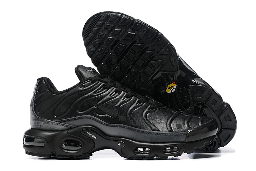 Nike Air Max TN — Preto Completo Stealth foto 02
