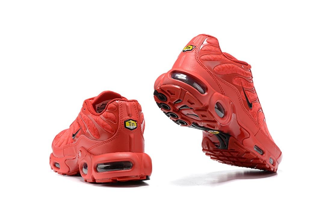 Nike Air Max Plus — Vermelho Monocromático foto 03