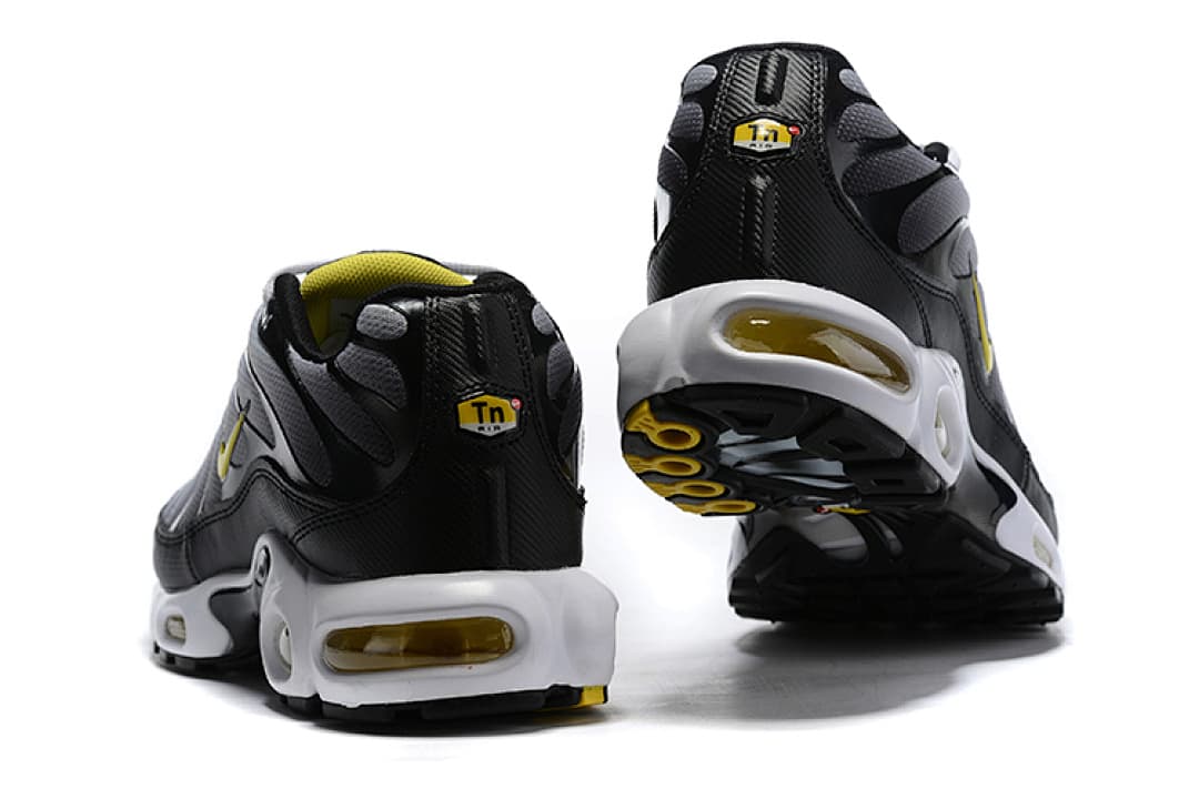 Nike Air Max Plus — Preto Cinzento Ouro foto 04
