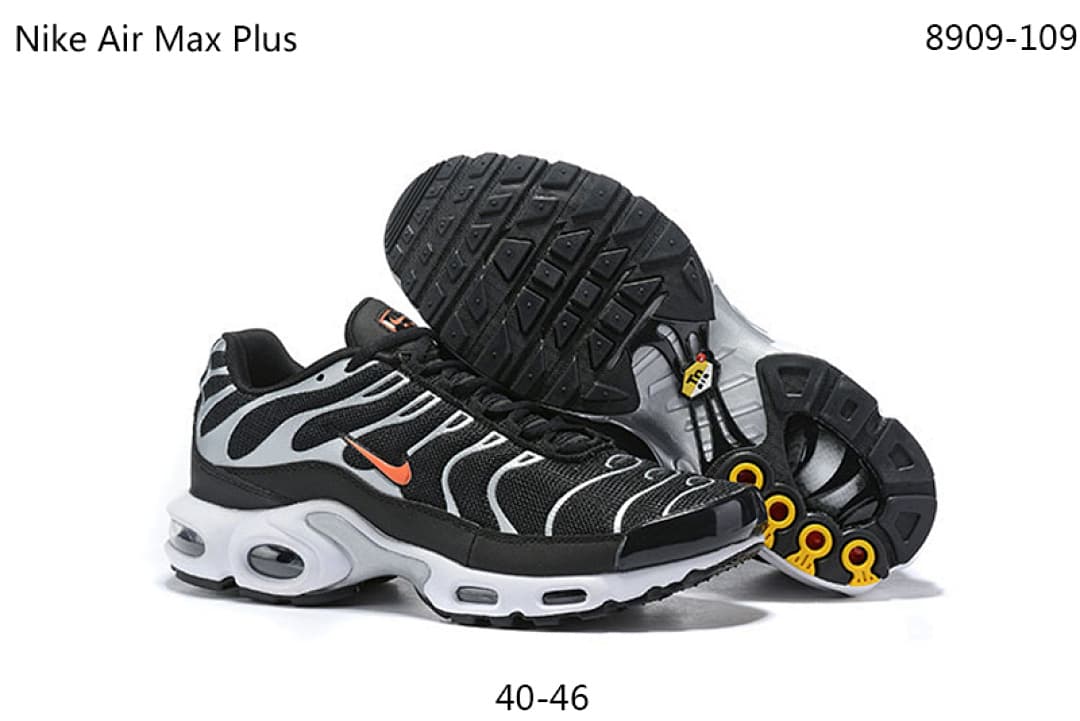 Nike Air Max Plus — Preto Branco Padrão Ondulado foto 03
