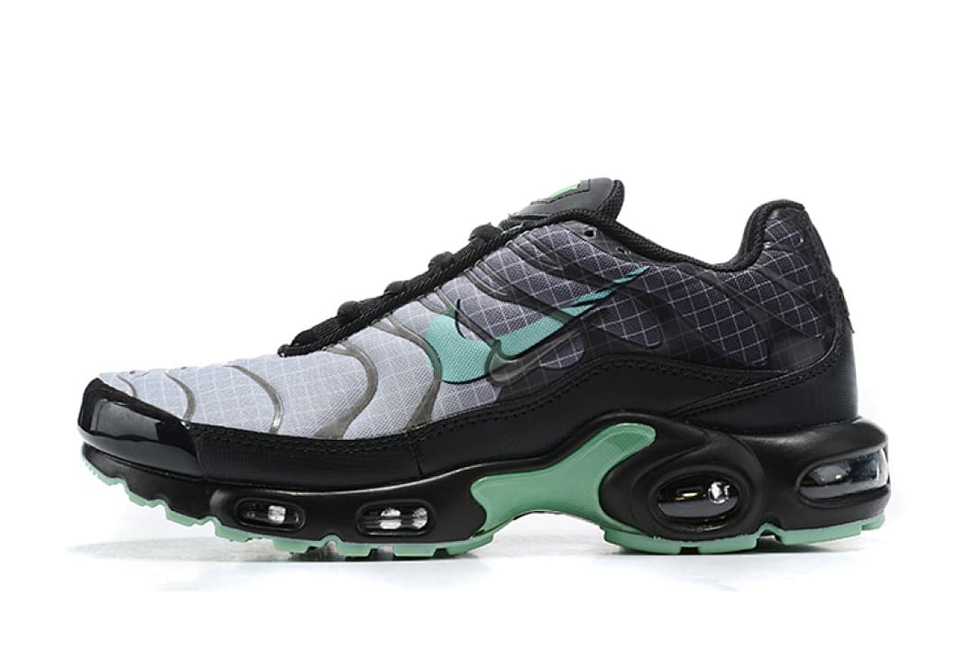 Nike Air Max TN — Black, Green & White foto 02