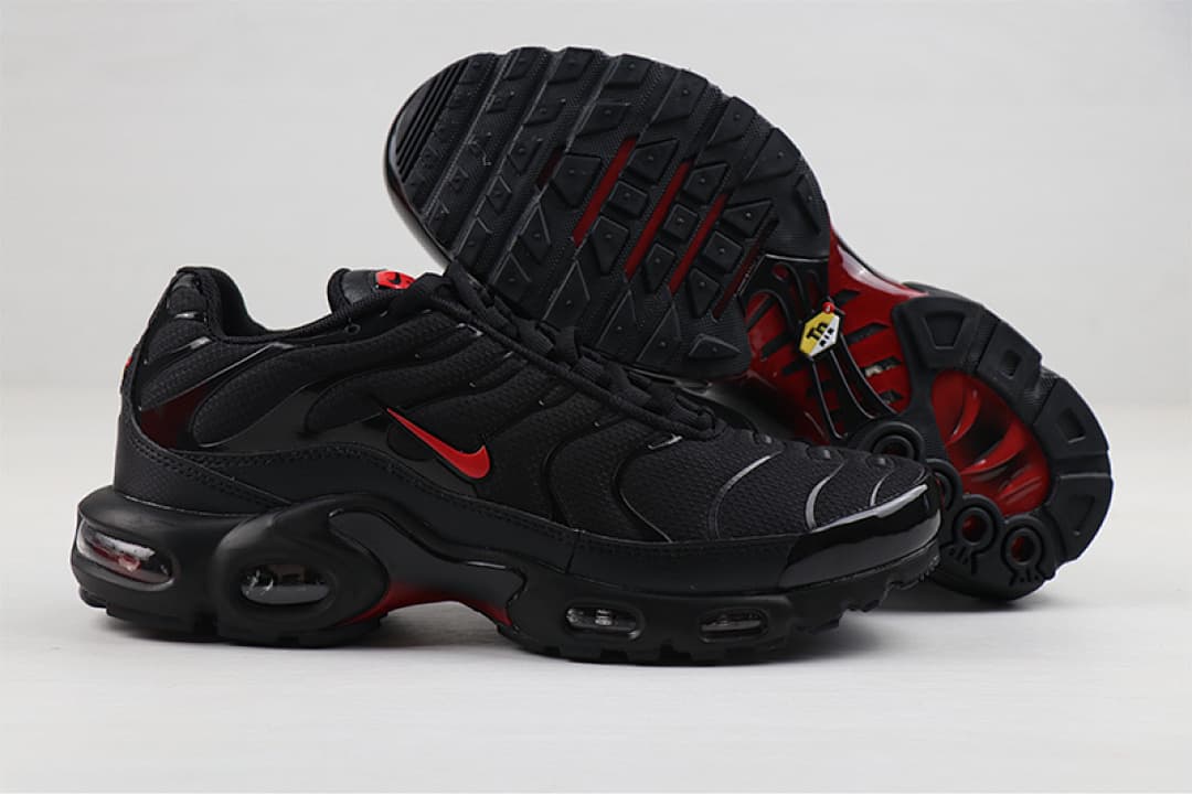 Nike Air Max TN — Black & Red foto 03