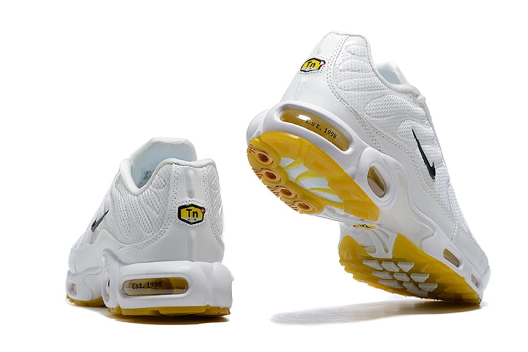 Nike Air Max TN — Branco com Dourado e Preto foto 04