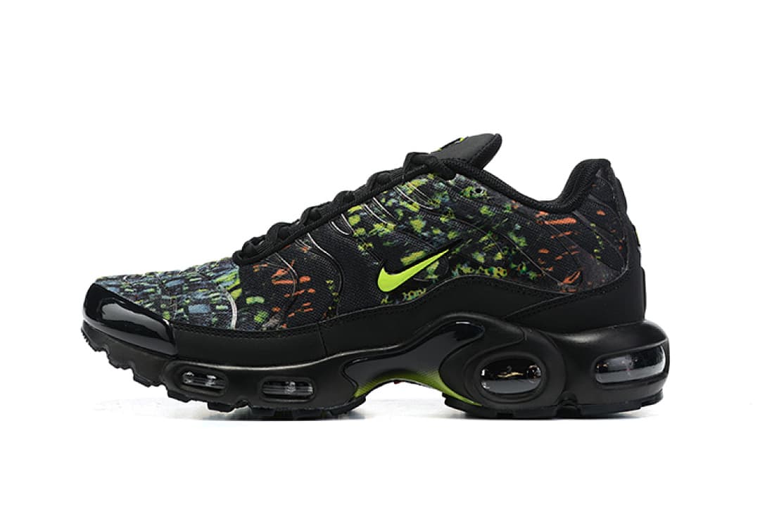 Nike Air Max Plus — Preto Neon Lime foto 03