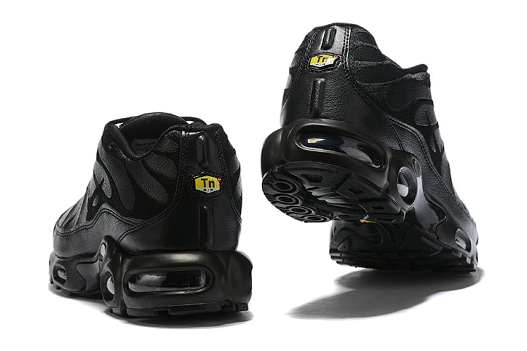 Nike Air Max TN — Preto Total foto 01