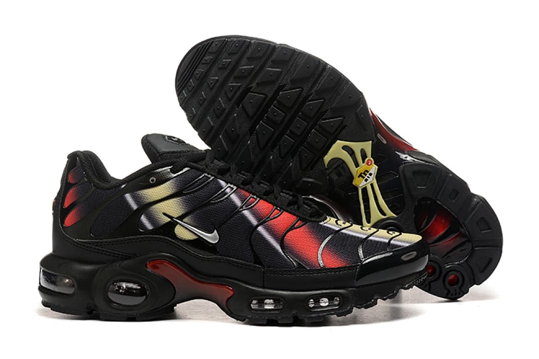 Nike Air Max TN — Preto/Vermelho/Dourado foto 02
