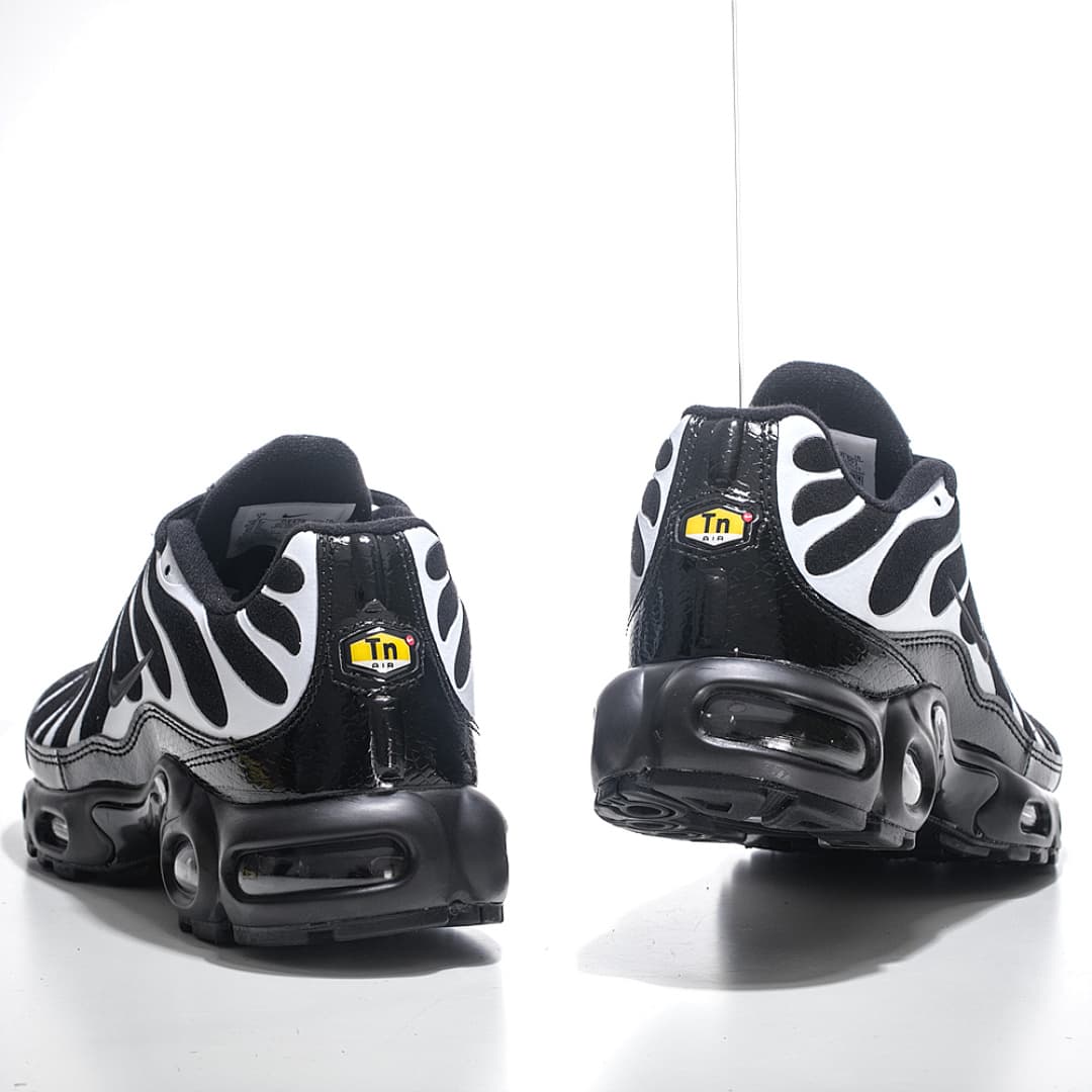 Nike Air Max TN — Preto/Branco foto 04