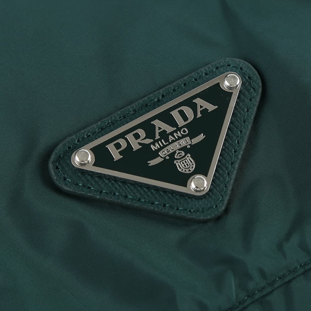 Prada Re-Nylon Jacket foto 06