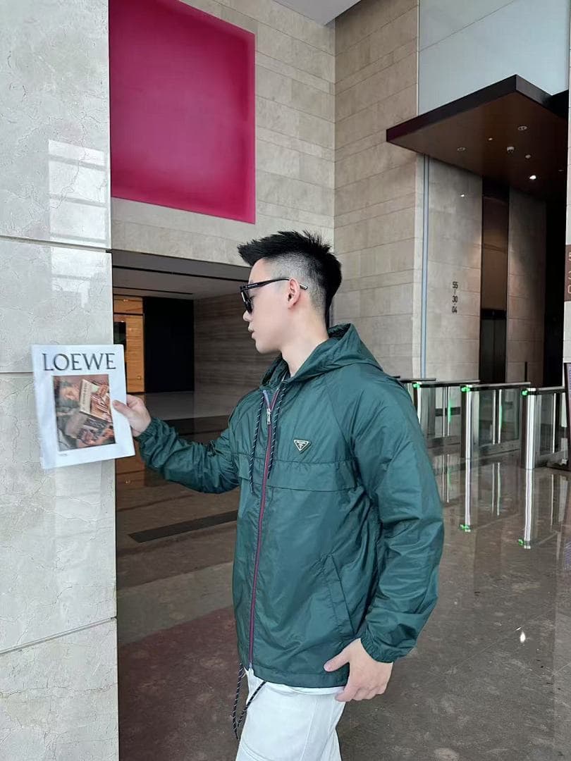 Prada Re-Nylon Jacket foto 24