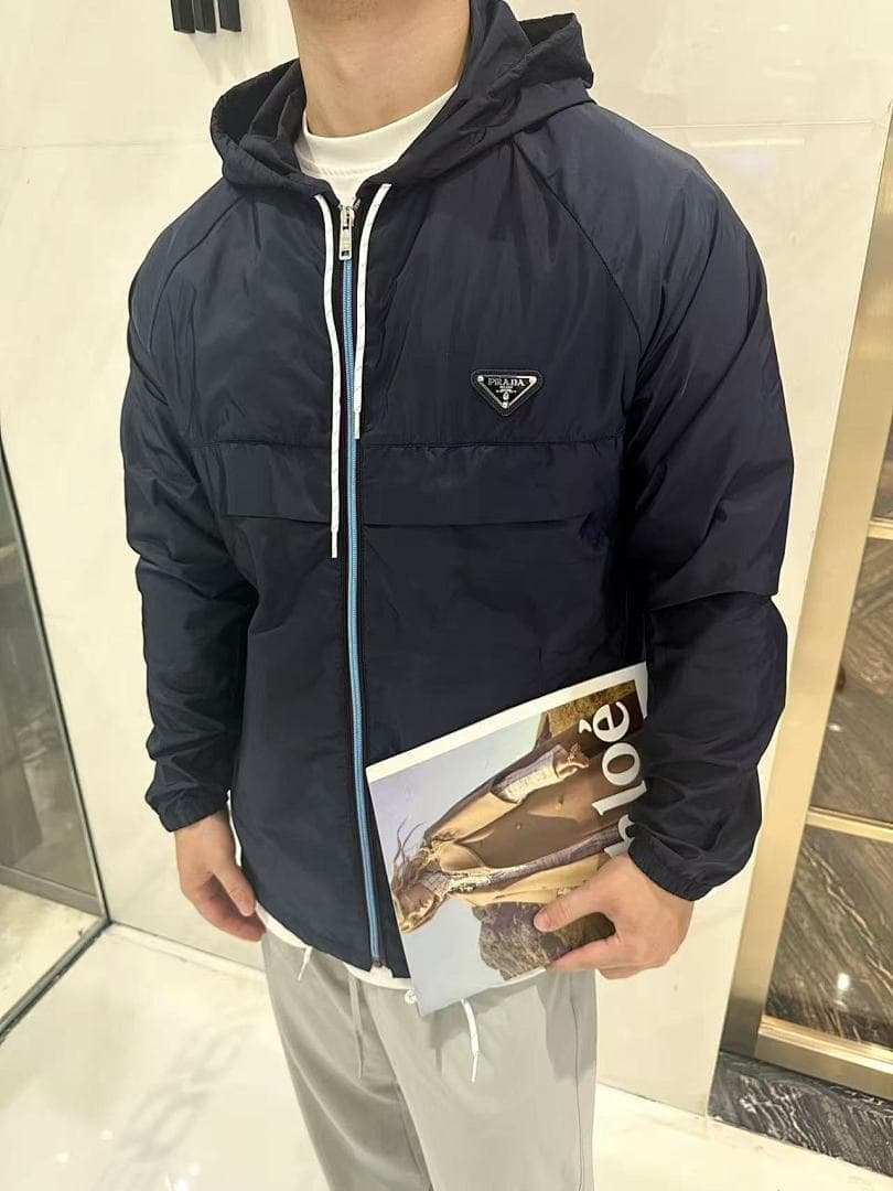 Prada Re-Nylon Jacket foto 30