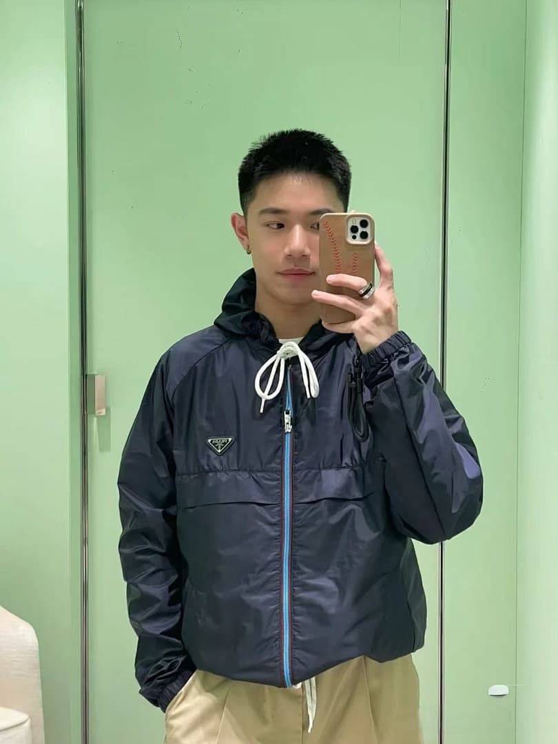 Prada Re-Nylon Jacket foto 37