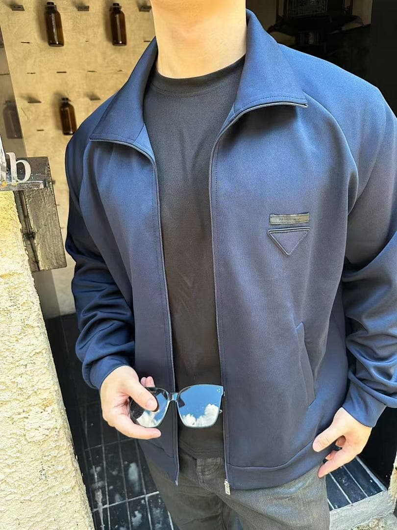 Prada Triangle Patch Jacket foto 15
