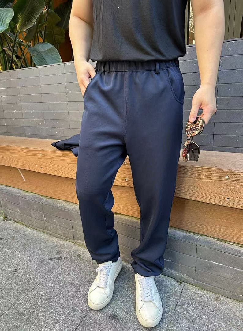 Prada Triangle Patch Trousers foto 15