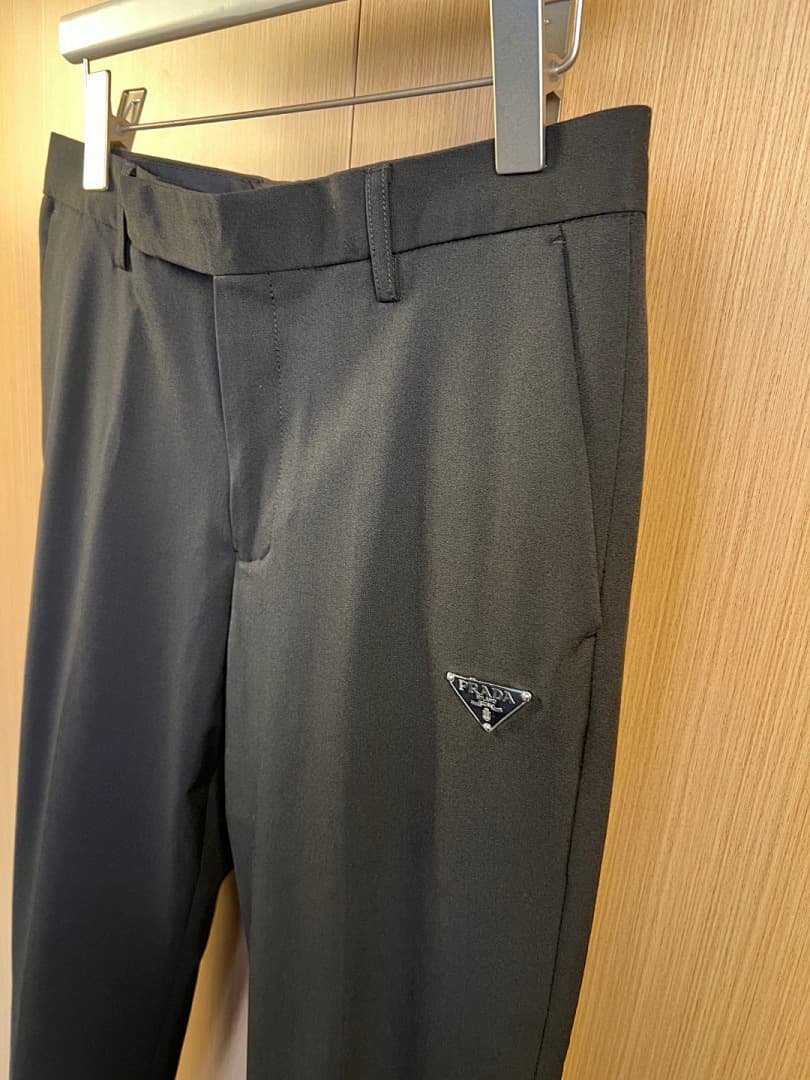 Prada Conjunto de Fato Clássico com Placa Triangular foto 15
