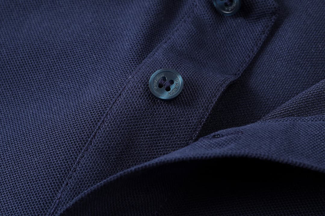 Prada Polo com Colarinho Contrastante e Bordado foto 15
