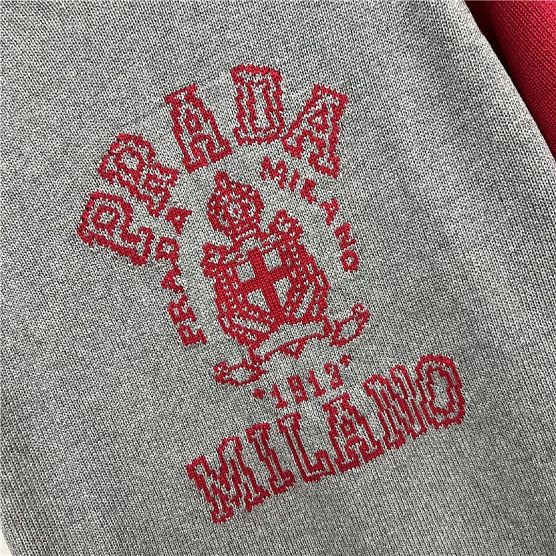 Prada T-Shirt de Malha Raglan com Logo Prada Milano foto 15
