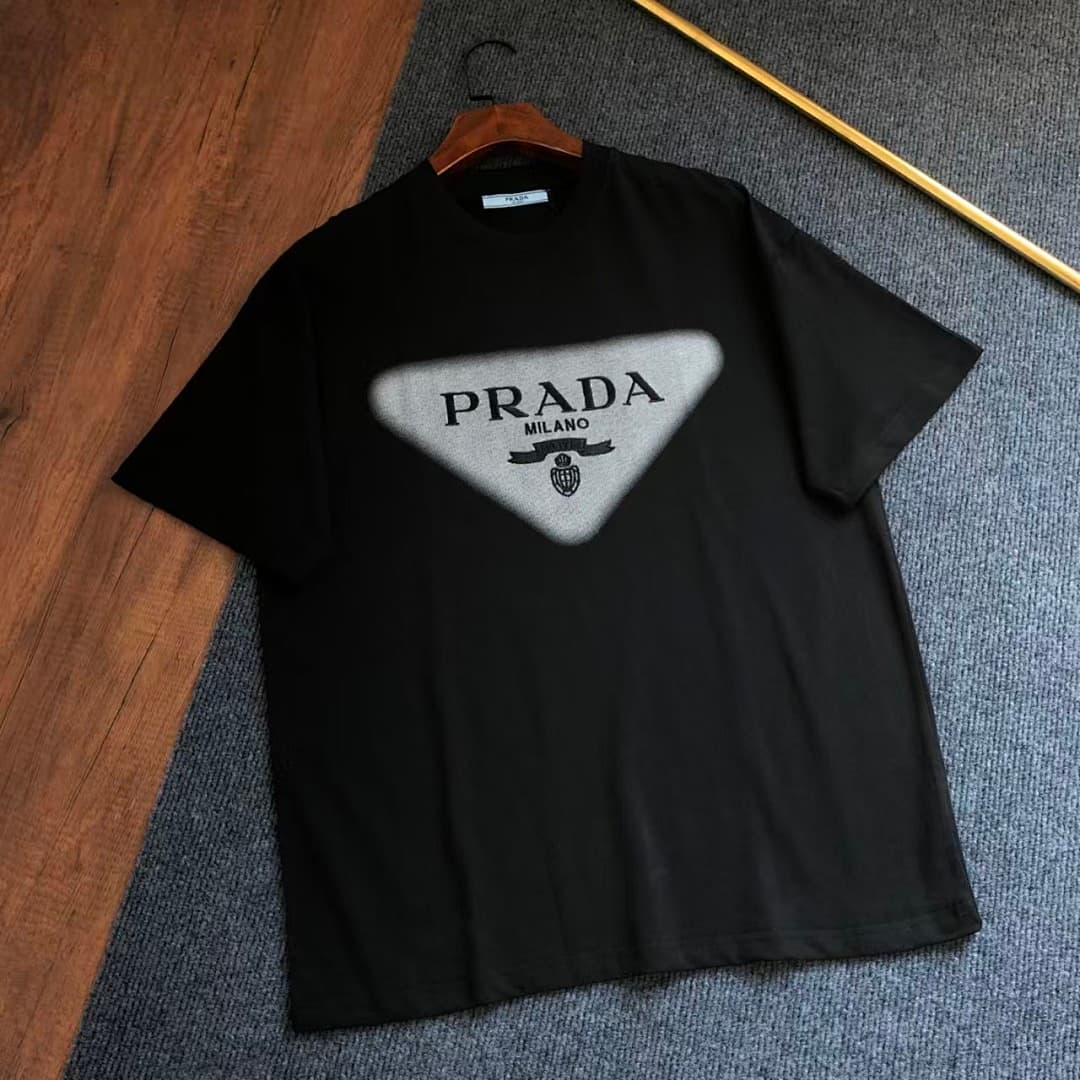 Moletom e Polo Prada Premium foto 16