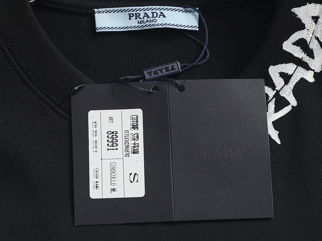 T-shirt Prada Graffiti Art foto 08