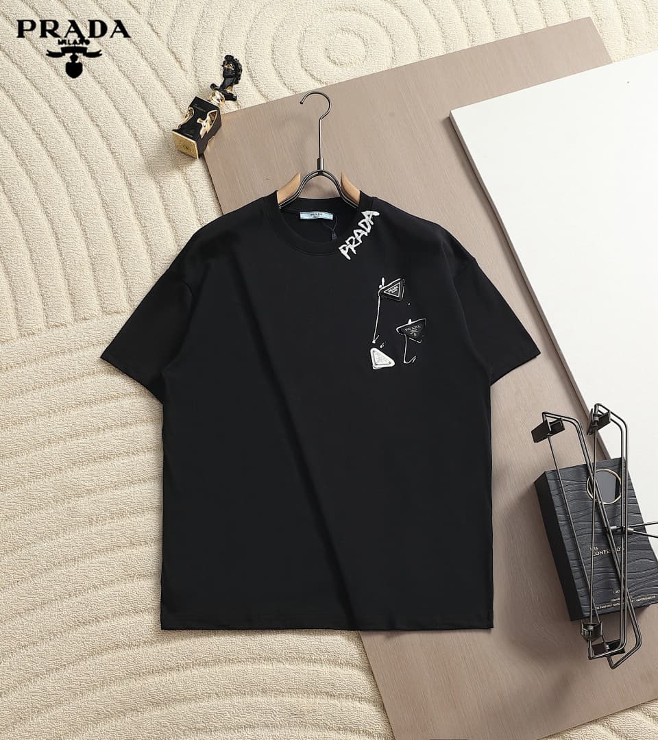 T-shirt Prada Graffiti Art foto 11