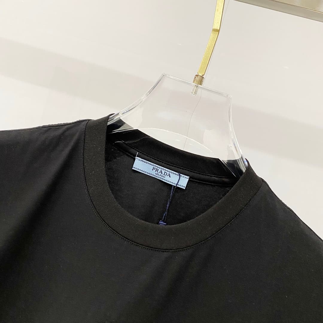 T-shirt Prada TT62 Logo Oval foto 03