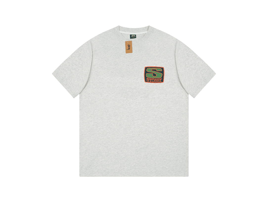 T-Shirt Stussy Letter Badge Logo foto 04