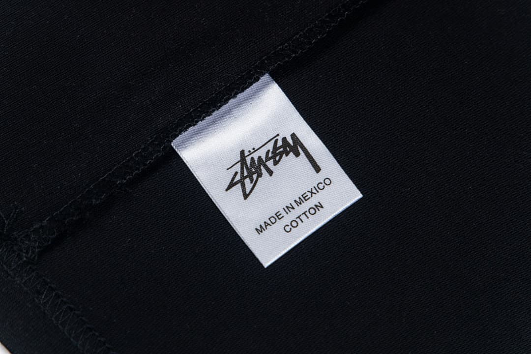 T-Shirt Stussy Shark Letter Premium Quality foto 07