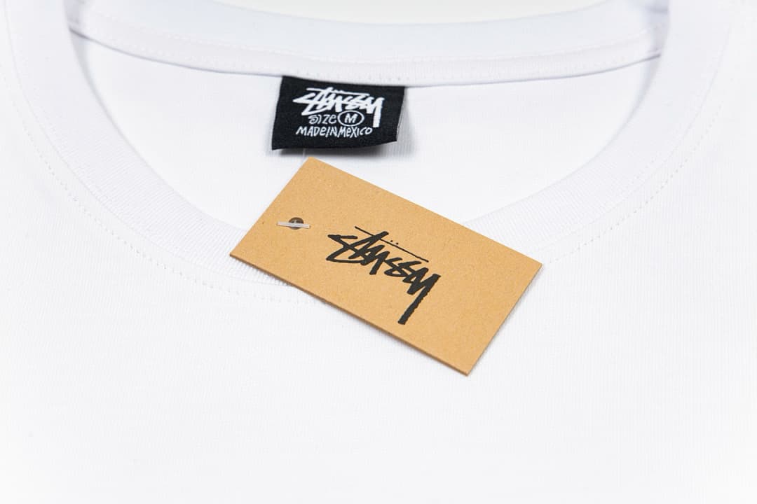 T-Shirt Stussy Figura Personagem foto 04