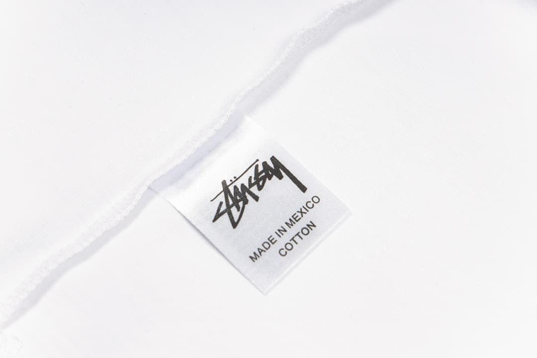 T-Shirt Stussy Geométrico Queda Ombro foto 03