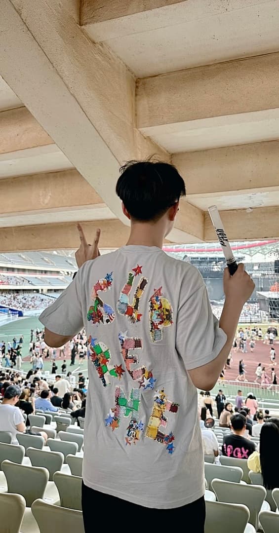 T-Shirt Supreme WEEK1 Letter Print foto 11