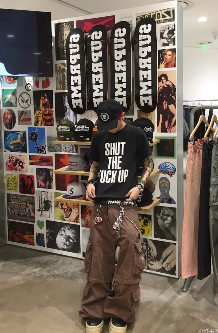 T-Shirt Supreme Shut Up Tee Variante foto 08