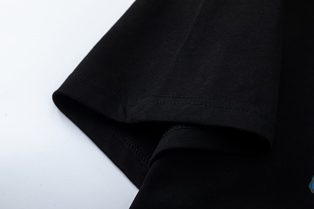 T-Shirt Supreme 26SS Arabic Box Logo Premium foto 08