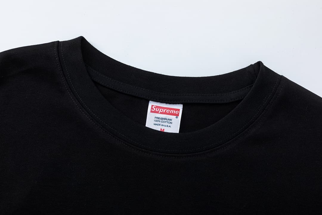 T-Shirt Supreme 26SS Arabic Box Logo Premium foto 09