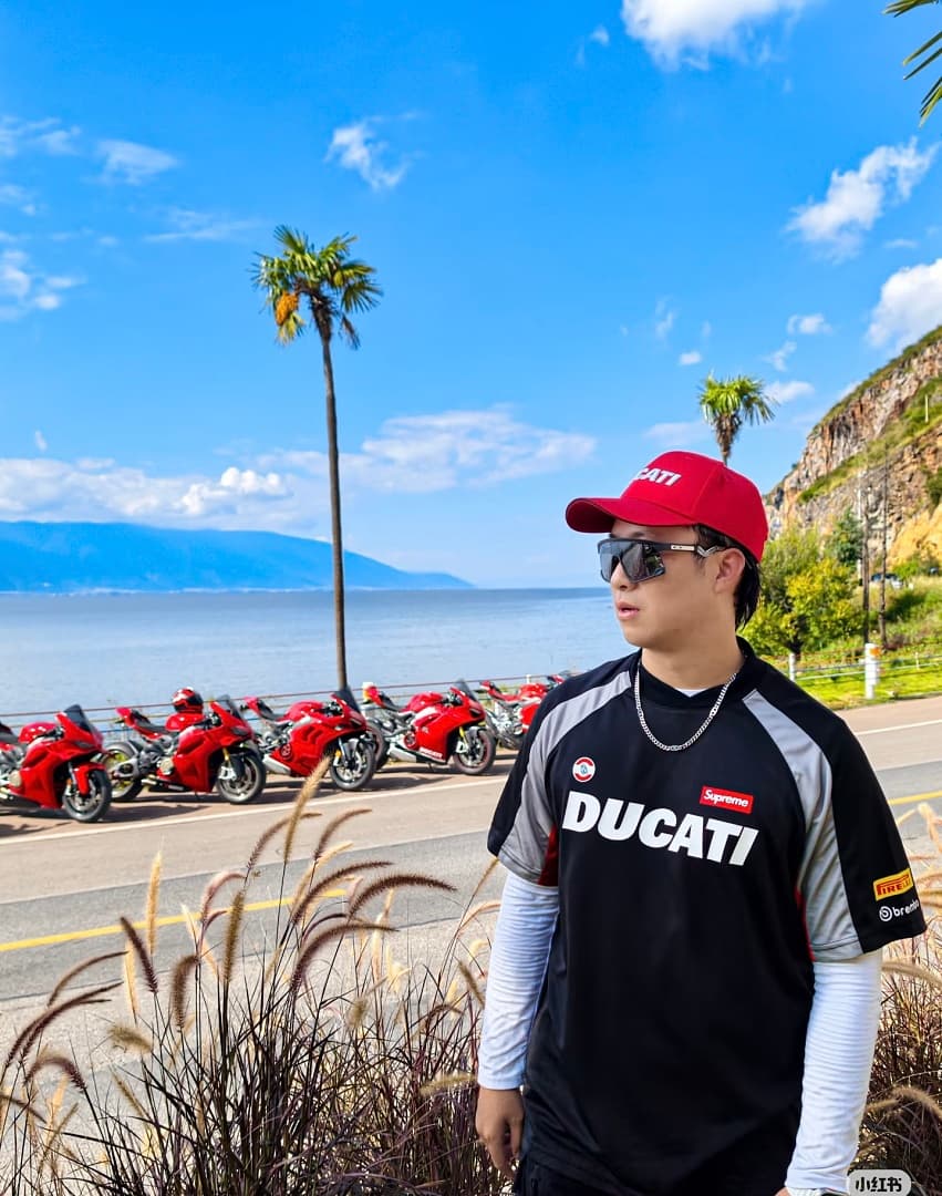 Jersey Supreme x Ducati Soccer Variante foto 05