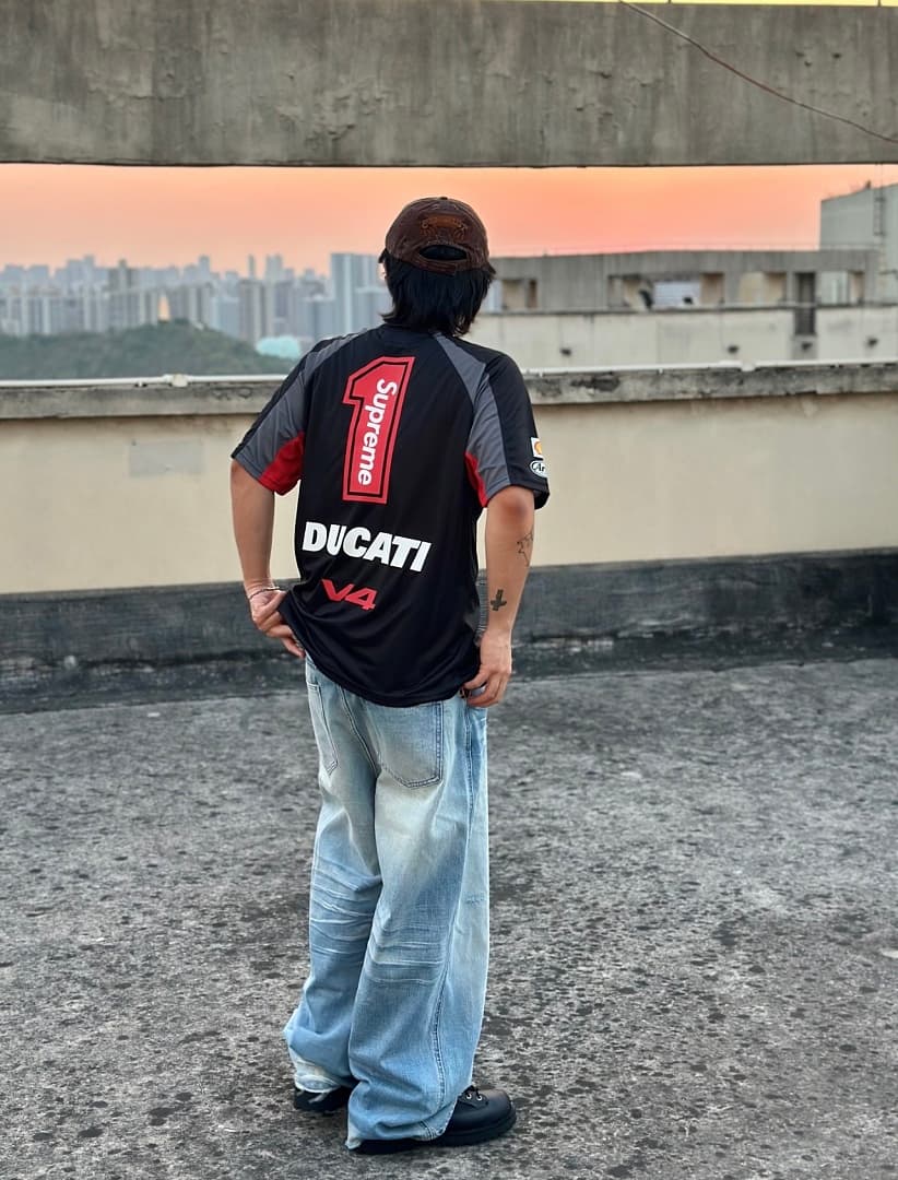 Jersey Supreme x Ducati Soccer Variante foto 09