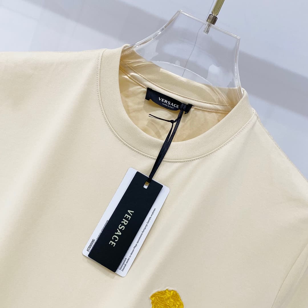 T-shirt Versace TT90 foto 04