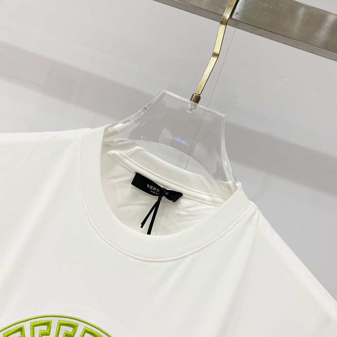 T-shirt Versace com Logo Medusa (Branco) foto 03