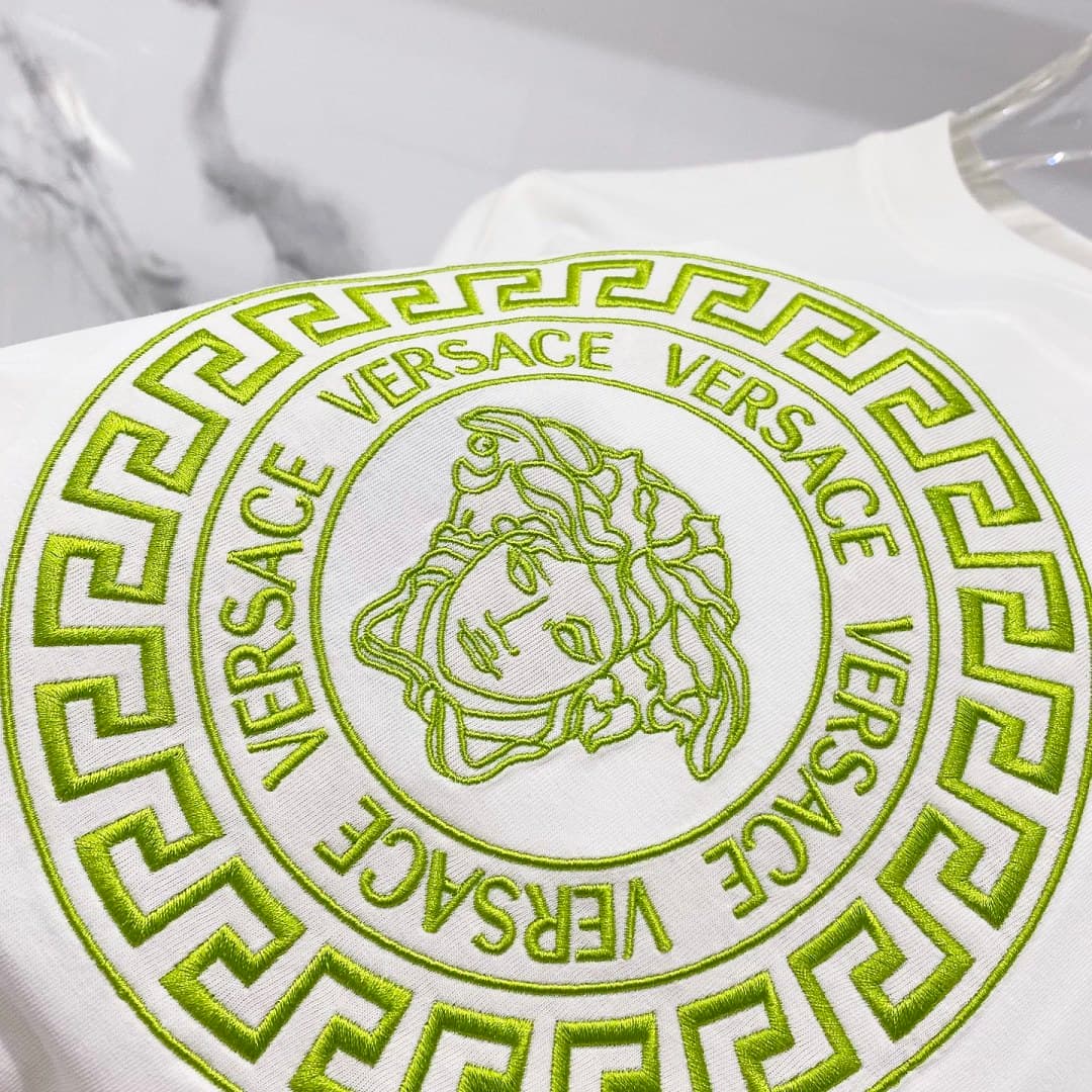 T-shirt Versace com Logo Medusa (Branco) foto 05