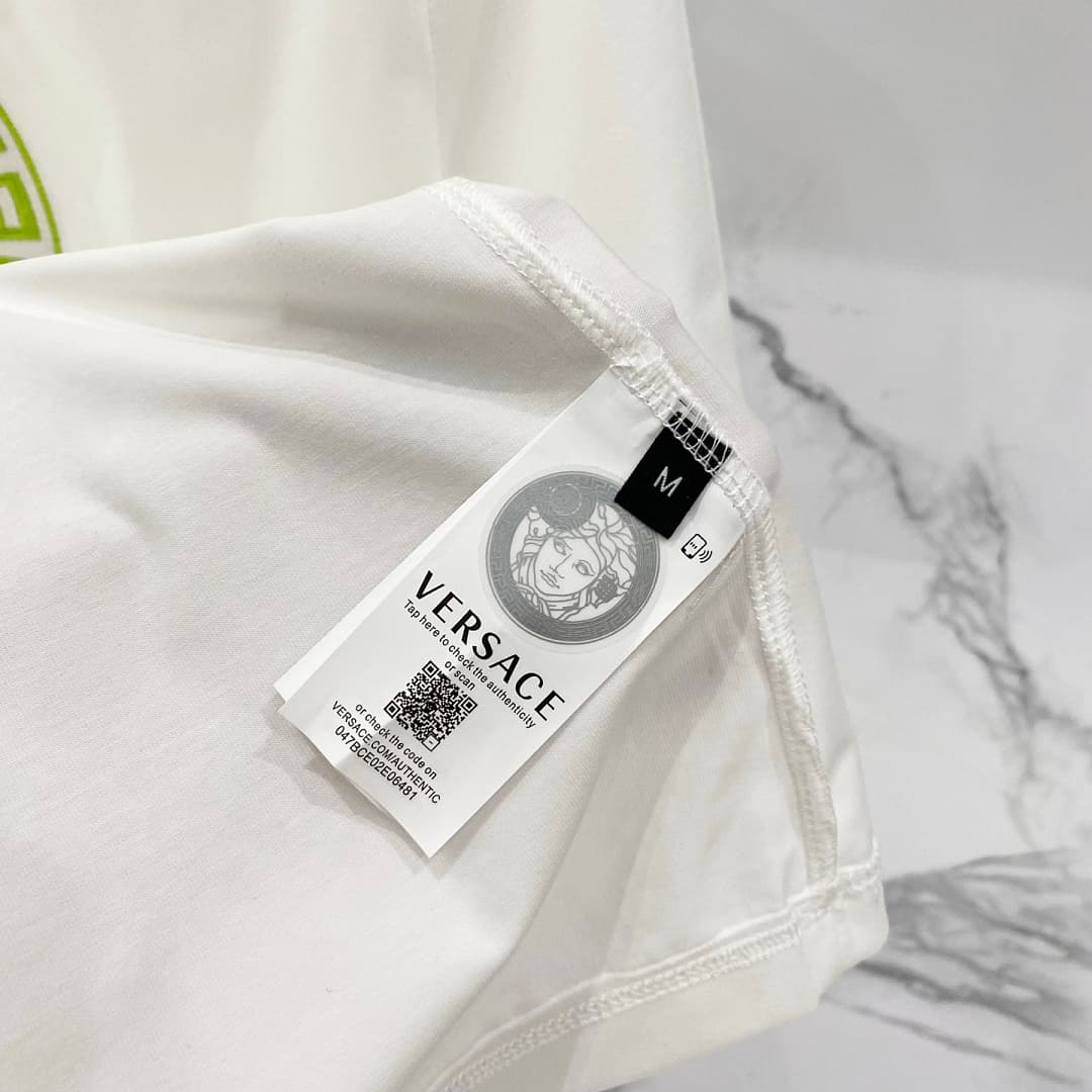 T-shirt Versace com Logo Medusa (Branco) foto 09